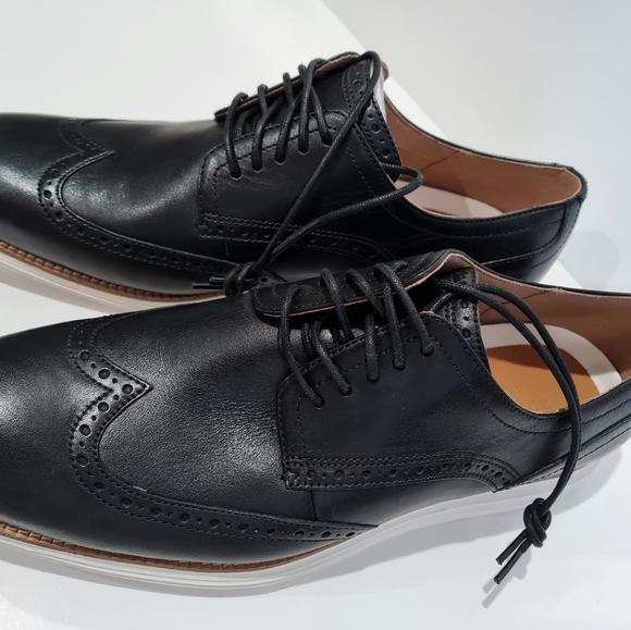 Cole Haan Shoes for men New - Picture 3 of 9